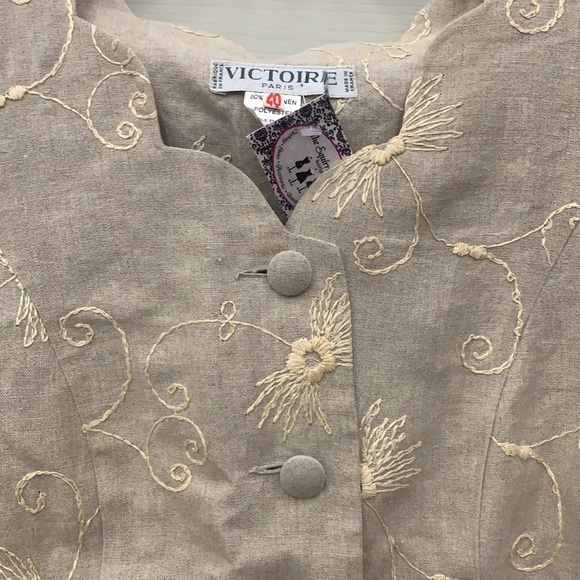 VINTAGE VICTOIRE PARIS linen 2pc skirt suit - Picture 2 of 7